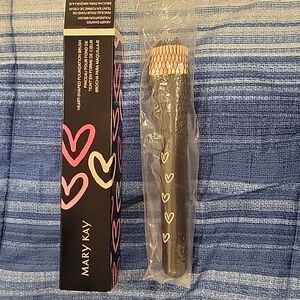 Mary Kay Heart Shaped foundation brush